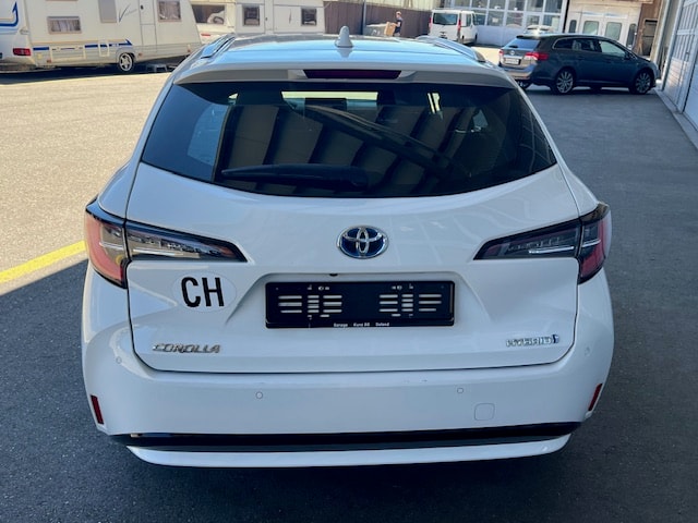TOYOTA 1.8 HSD Comfort-image-6