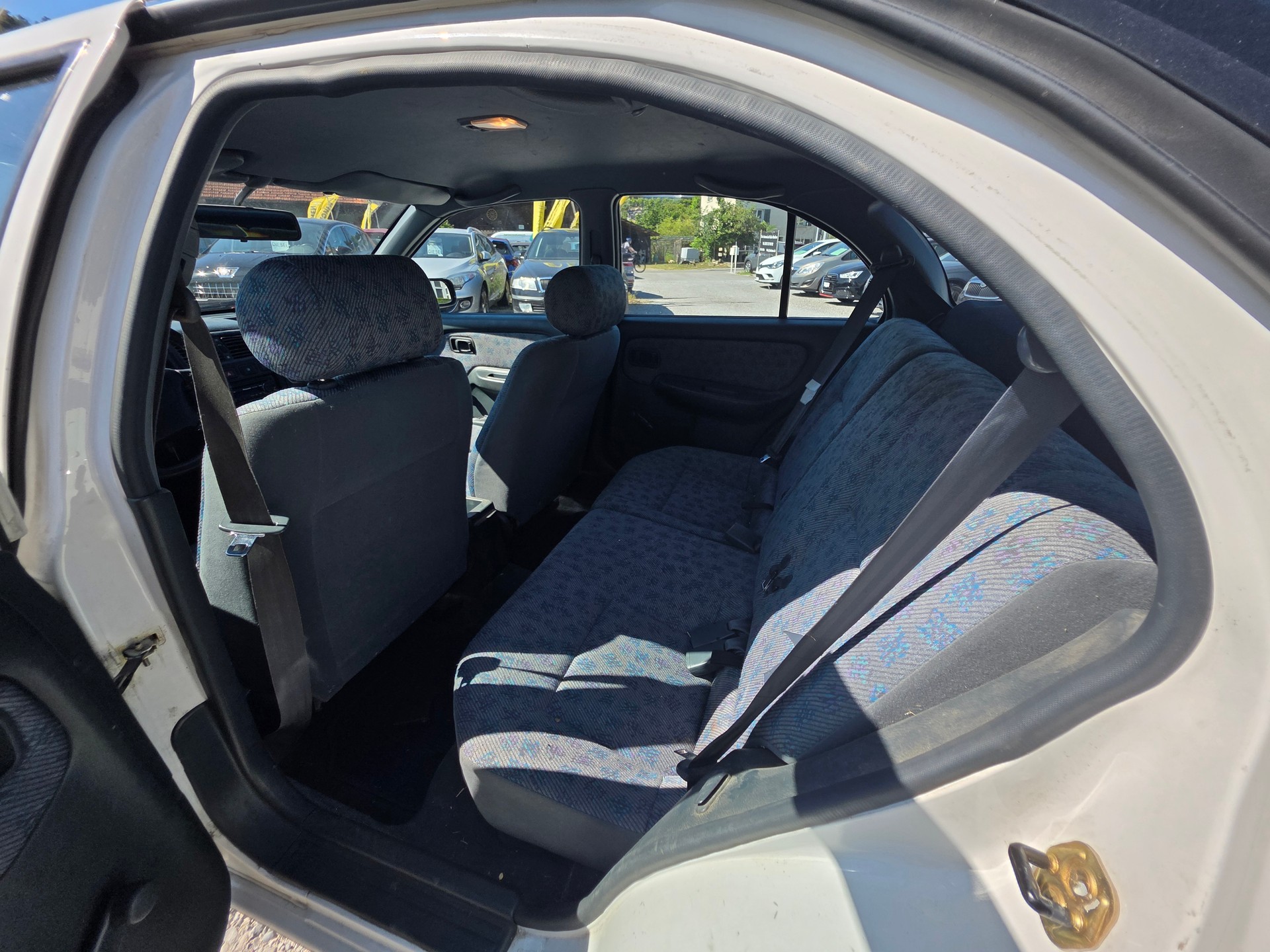 NISSAN Almera 1.6 16V GX-image-17