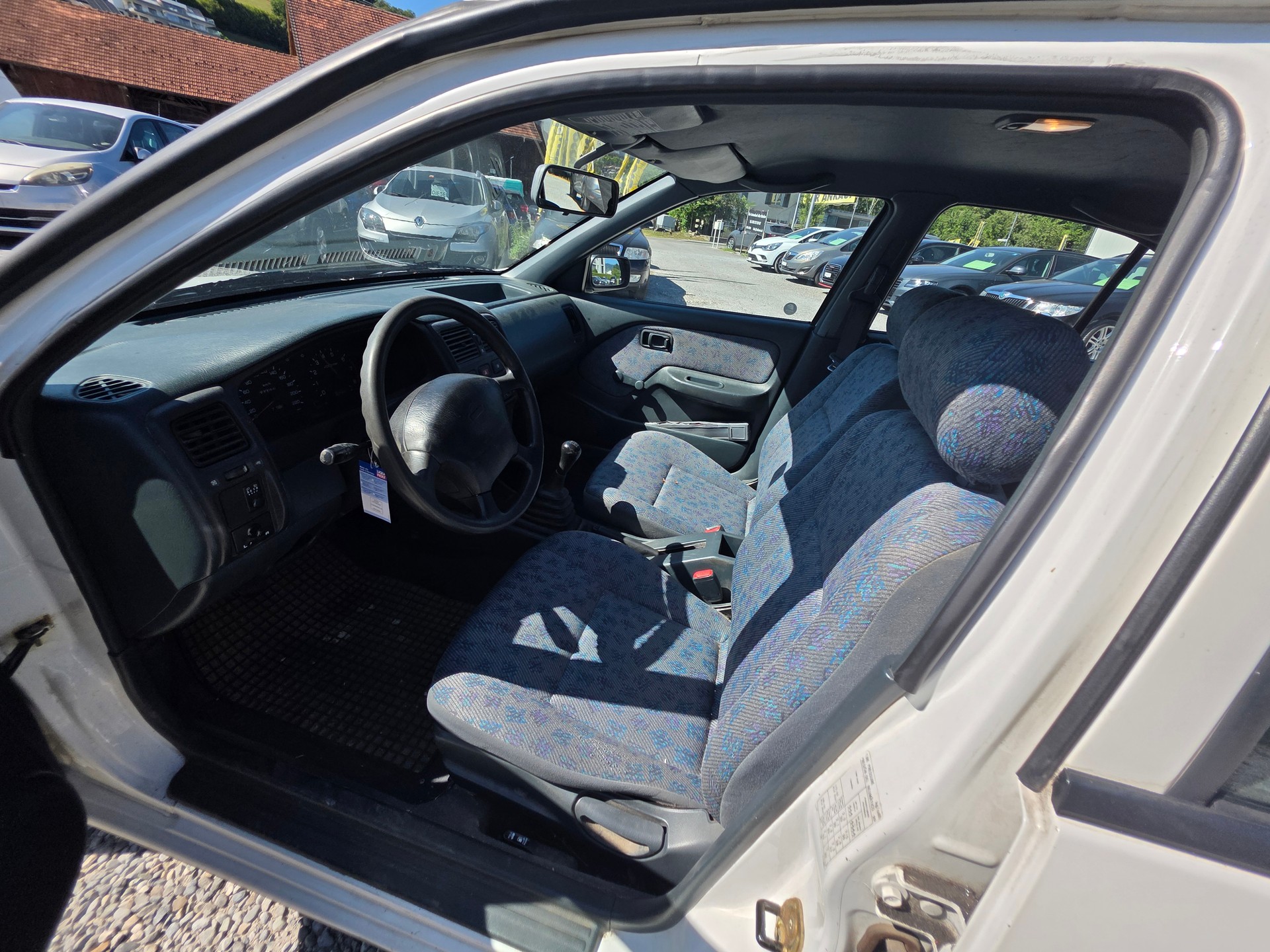 NISSAN Almera 1.6 16V GX-image-15