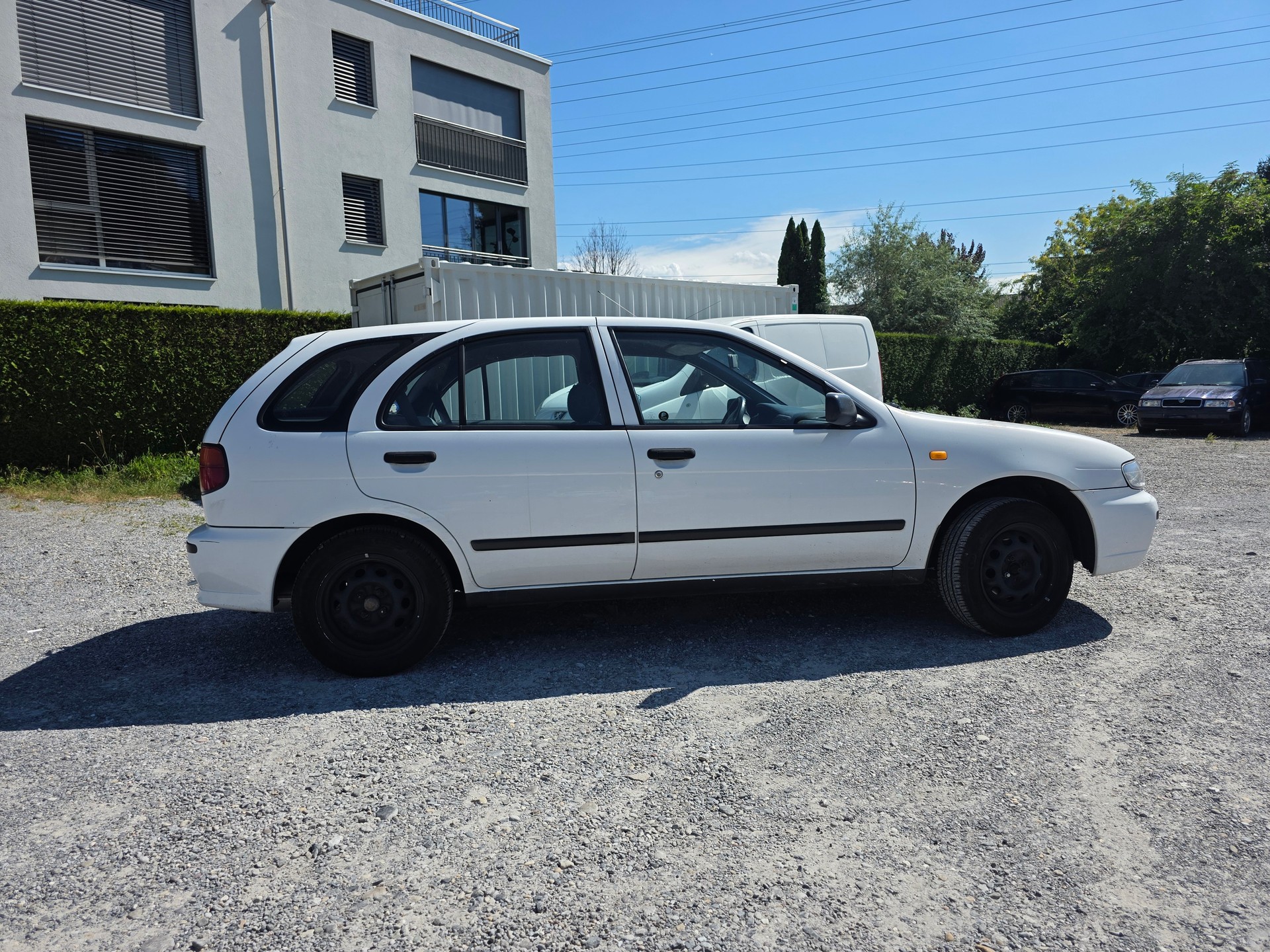 NISSAN Almera 1.6 16V GX-image-8