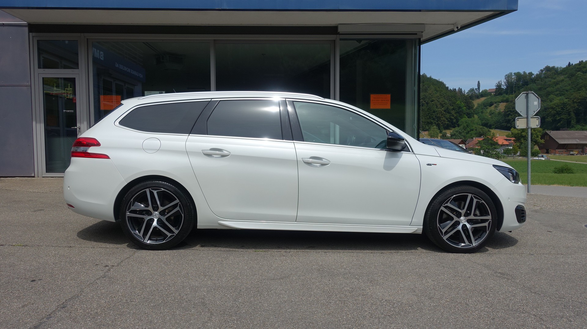 PEUGEOT 308 SW 1.6 eTHP GT-image-7