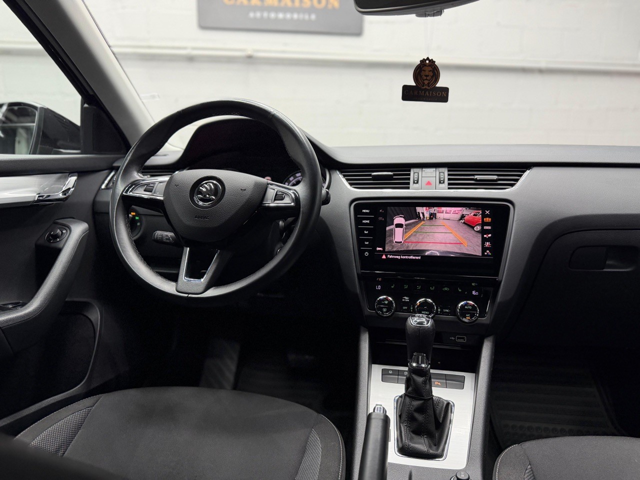 SKODA Octavia Combi 1.5 TSI Ambition DSG-image-24