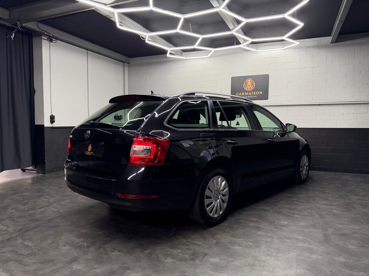SKODA Octavia Combi 1.5 TSI Ambition DSG-image-7