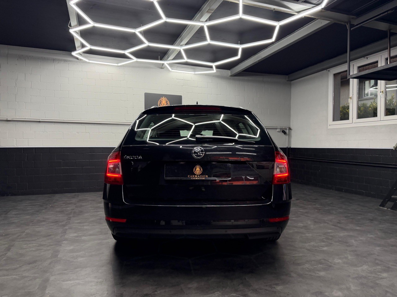SKODA Octavia Combi 1.5 TSI Ambition DSG-image-6