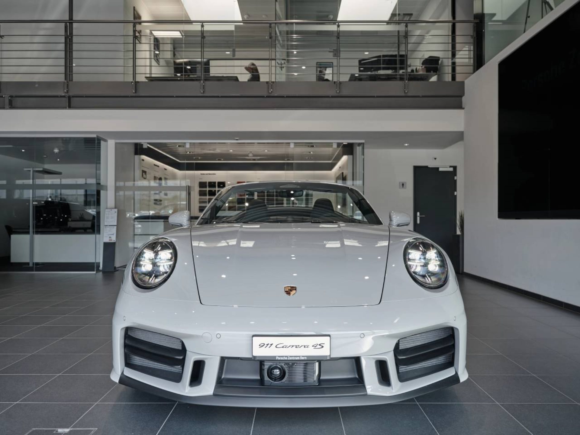 PORSCHE 911 Carrera 4S Cabriolet-image-8