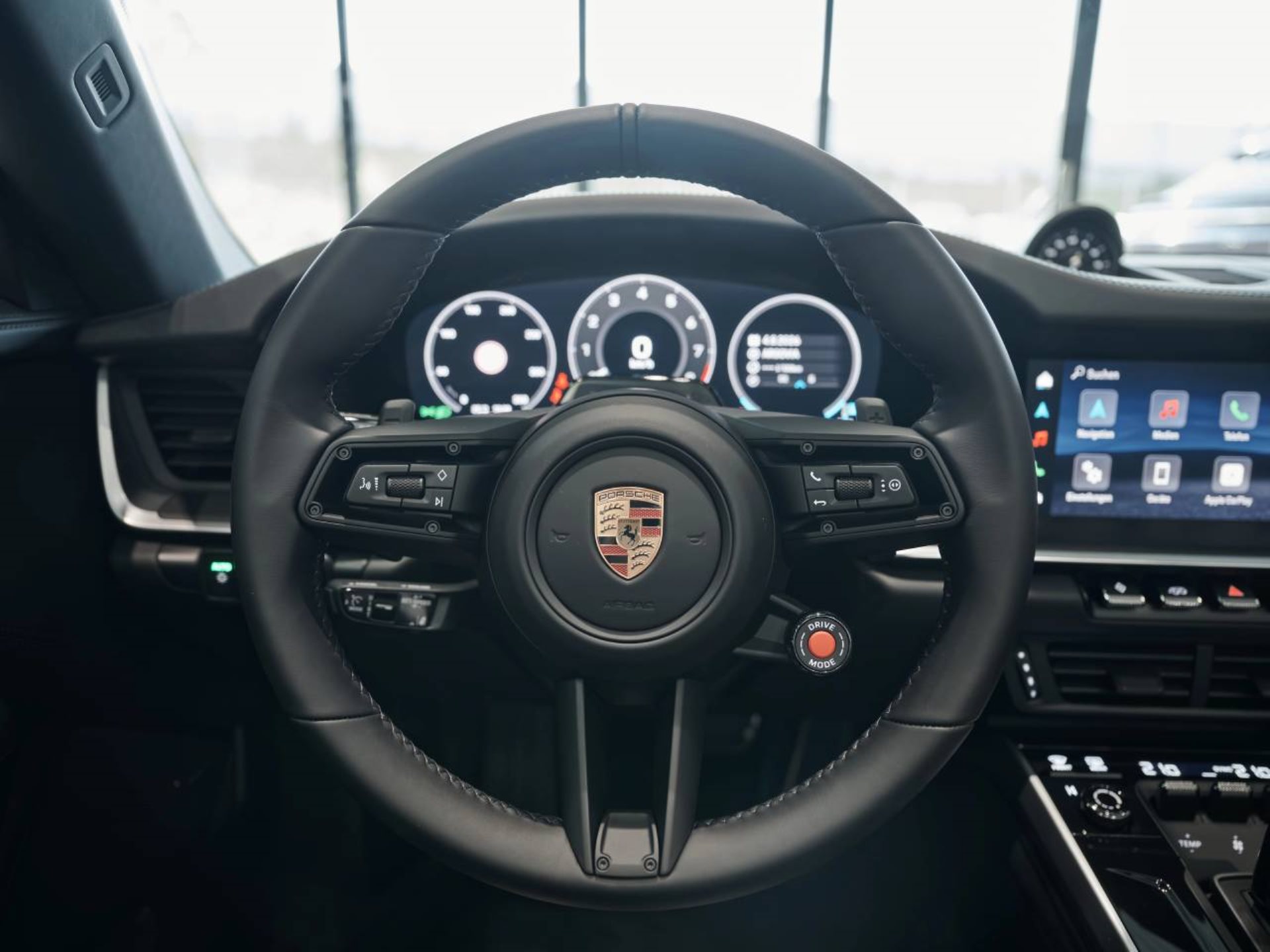 PORSCHE 911 Carrera 4S Cabriolet-image-21