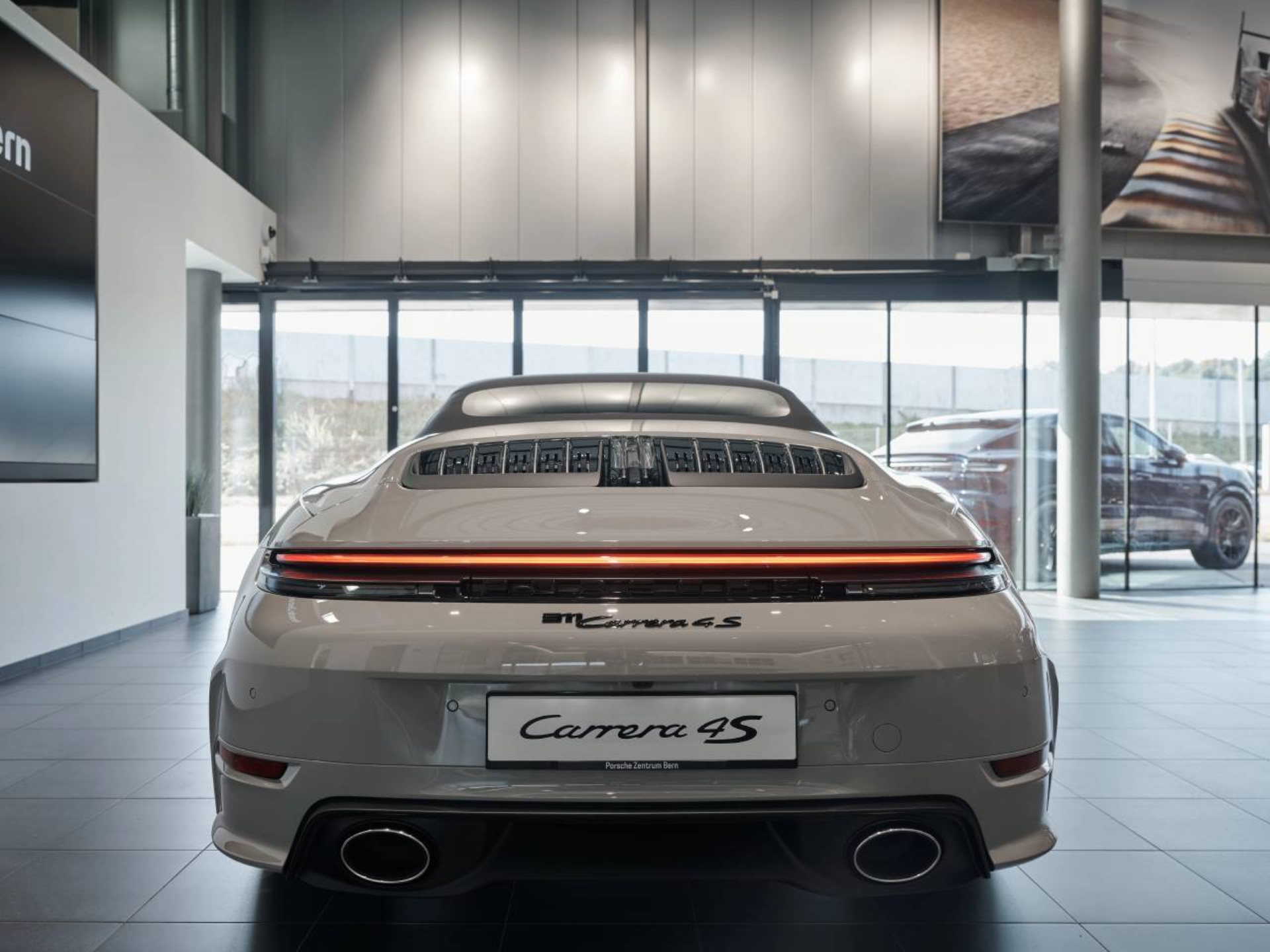 PORSCHE 911 Carrera 4S Cabriolet-image-15