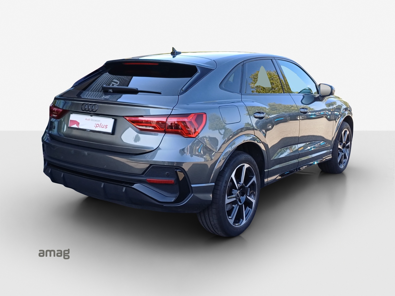 AUDI Q3 Sportback 35 TFSI S line Attraction S-tronic-image-4
