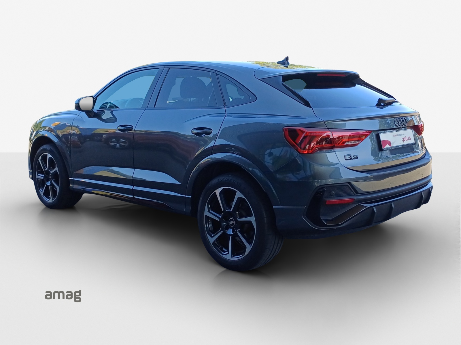 AUDI Q3 Sportback 35 TFSI S line Attraction S-tronic-showroom-element-2