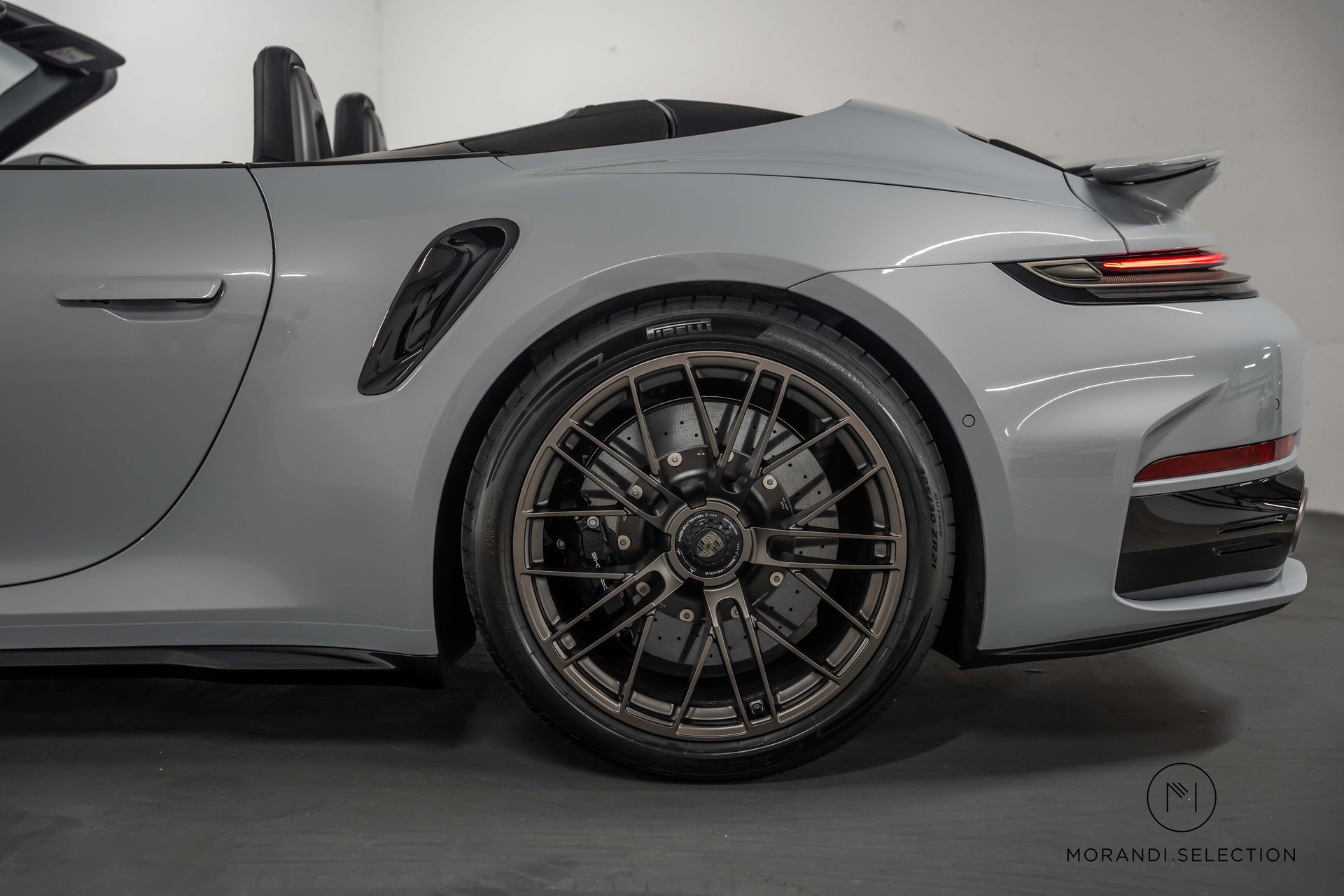 PORSCHE 911 Cabriolet 3.6 Turbo S PDK-image-7