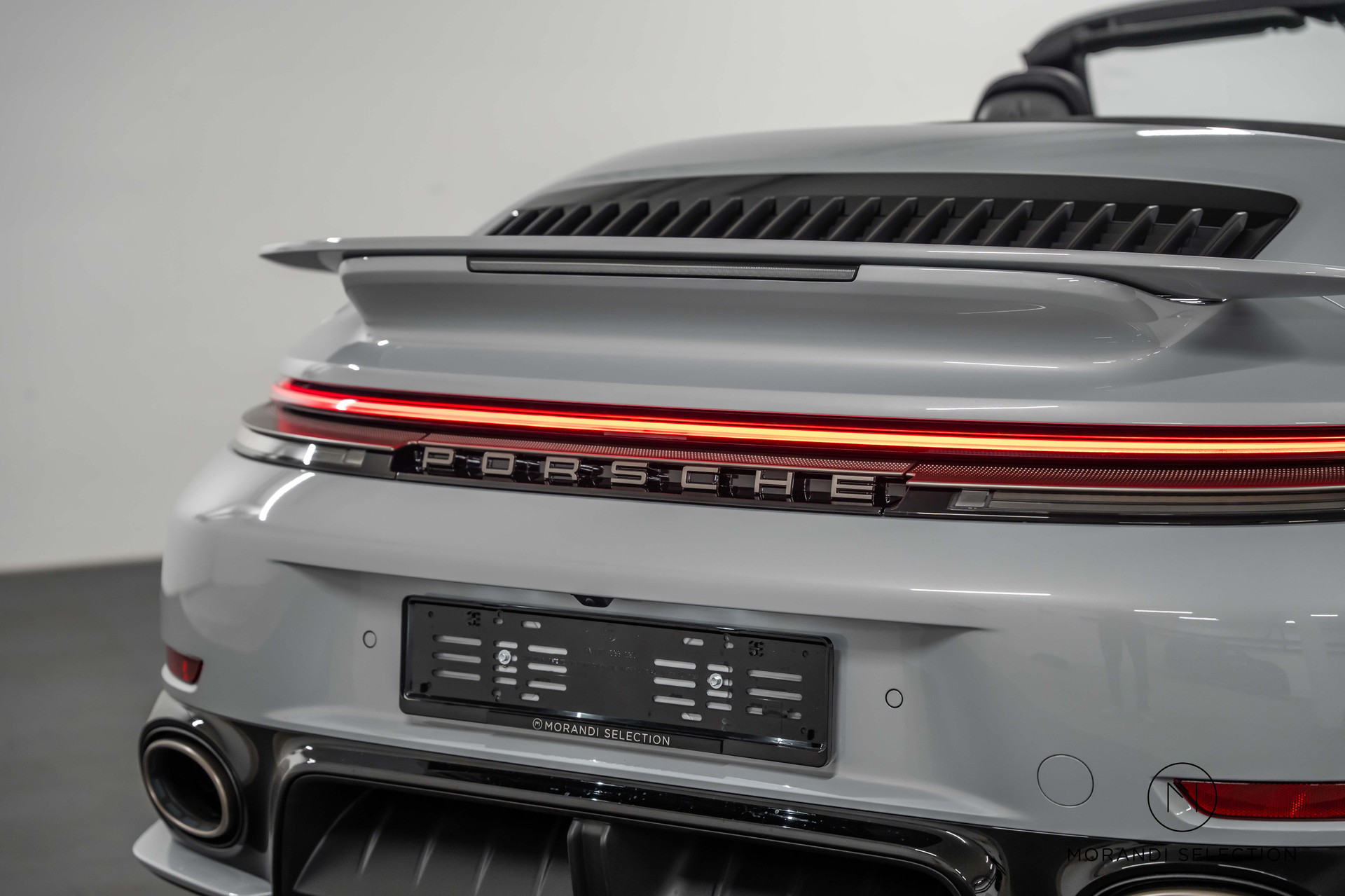 PORSCHE 911 Cabriolet 3.6 Turbo S PDK-image-10