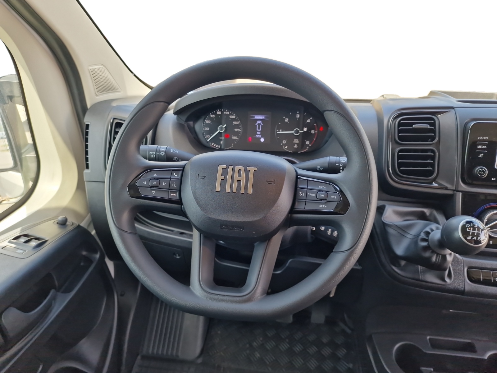 FIAT Ducato 30 L2H1 Easy Pro-image-9