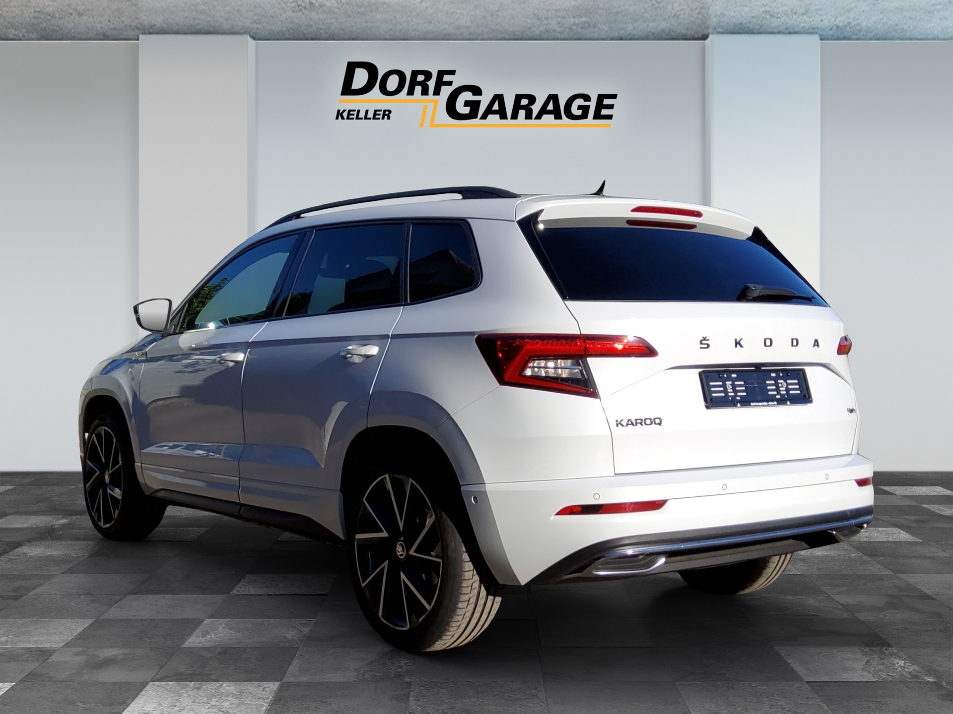 SKODA Karoq 2.0 TSI SportLine 4x4 DSG-image-5