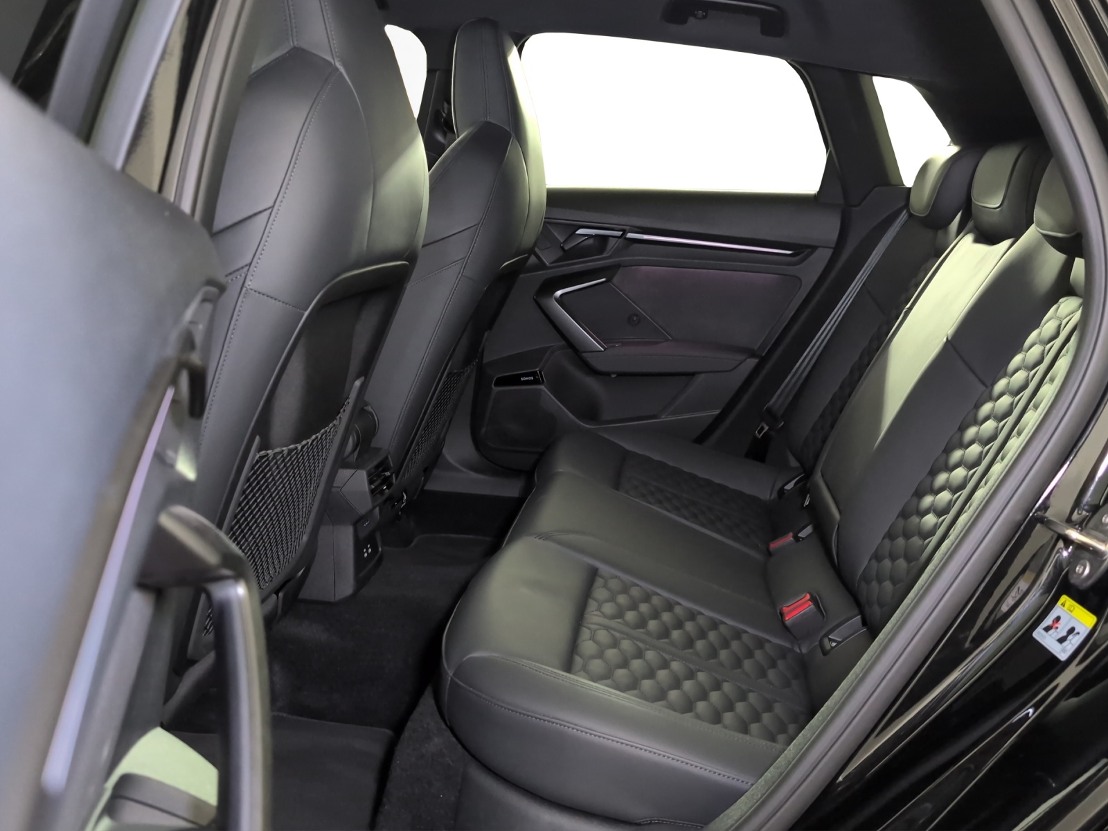 AUDI RS3 Sportback 2.5 TSI quattro S-tronic-image-7