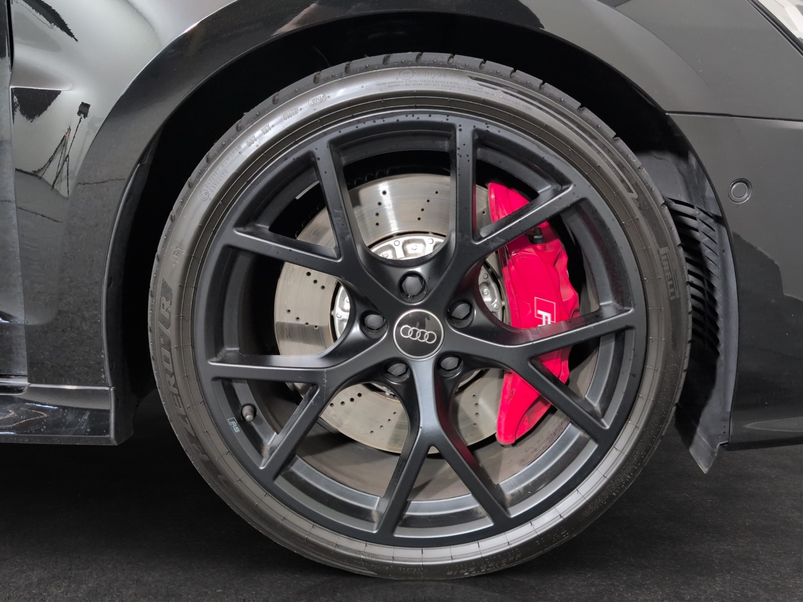 AUDI RS3 Sportback 2.5 TSI quattro S-tronic-image-4