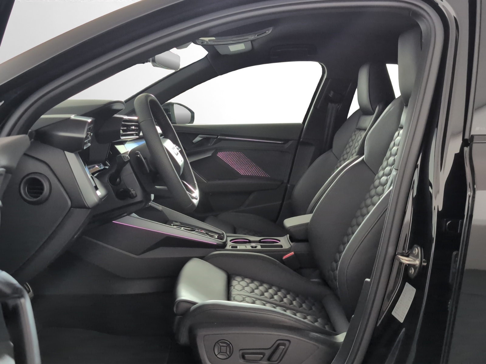 AUDI RS3 Sportback 2.5 TSI quattro S-tronic-image-5