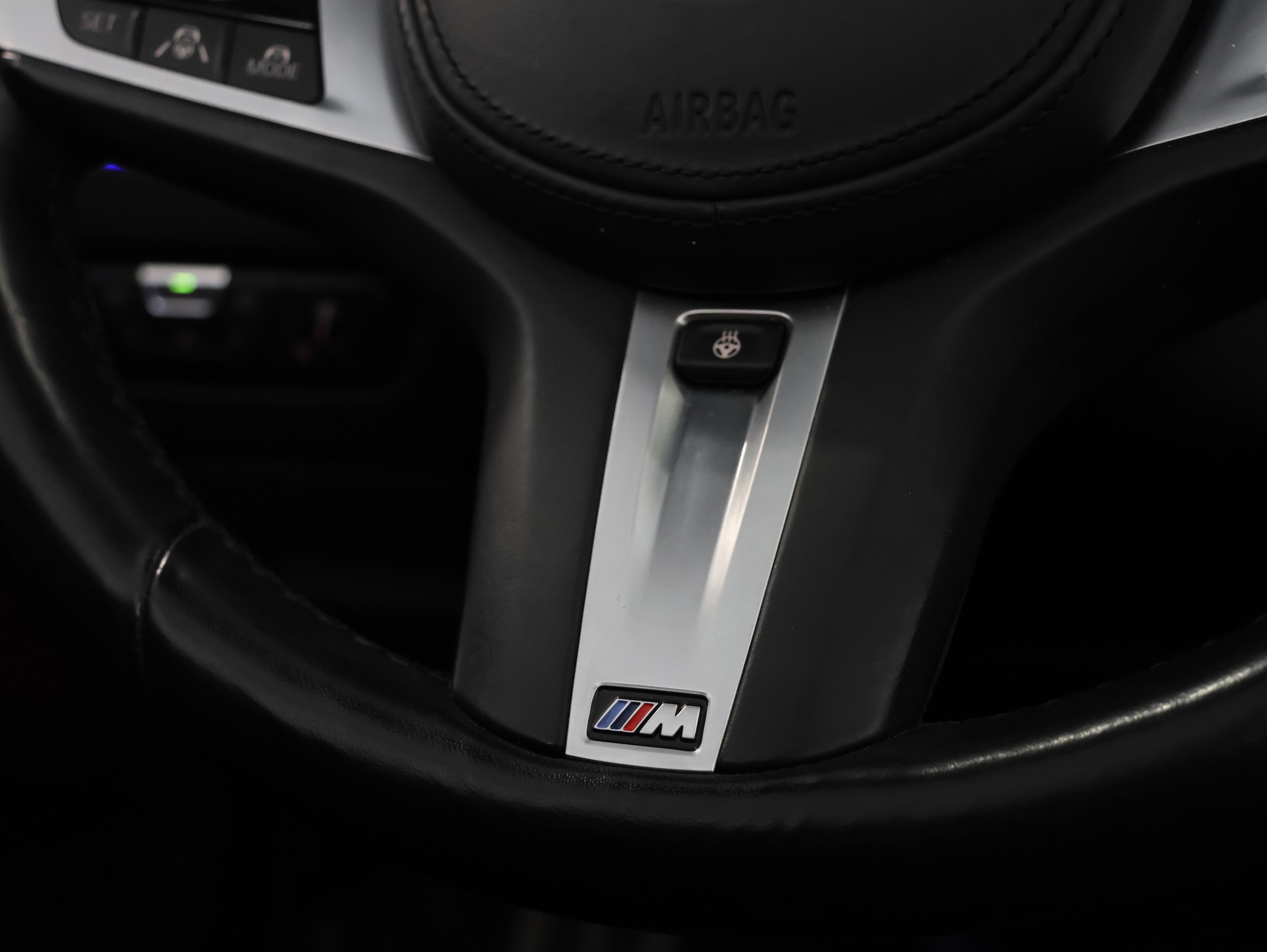 BMW M440i xDrive 48V Cabriolet Steptronic *Harman&Kardon* *Sitzlüftung* *360 Kamera*-image-26