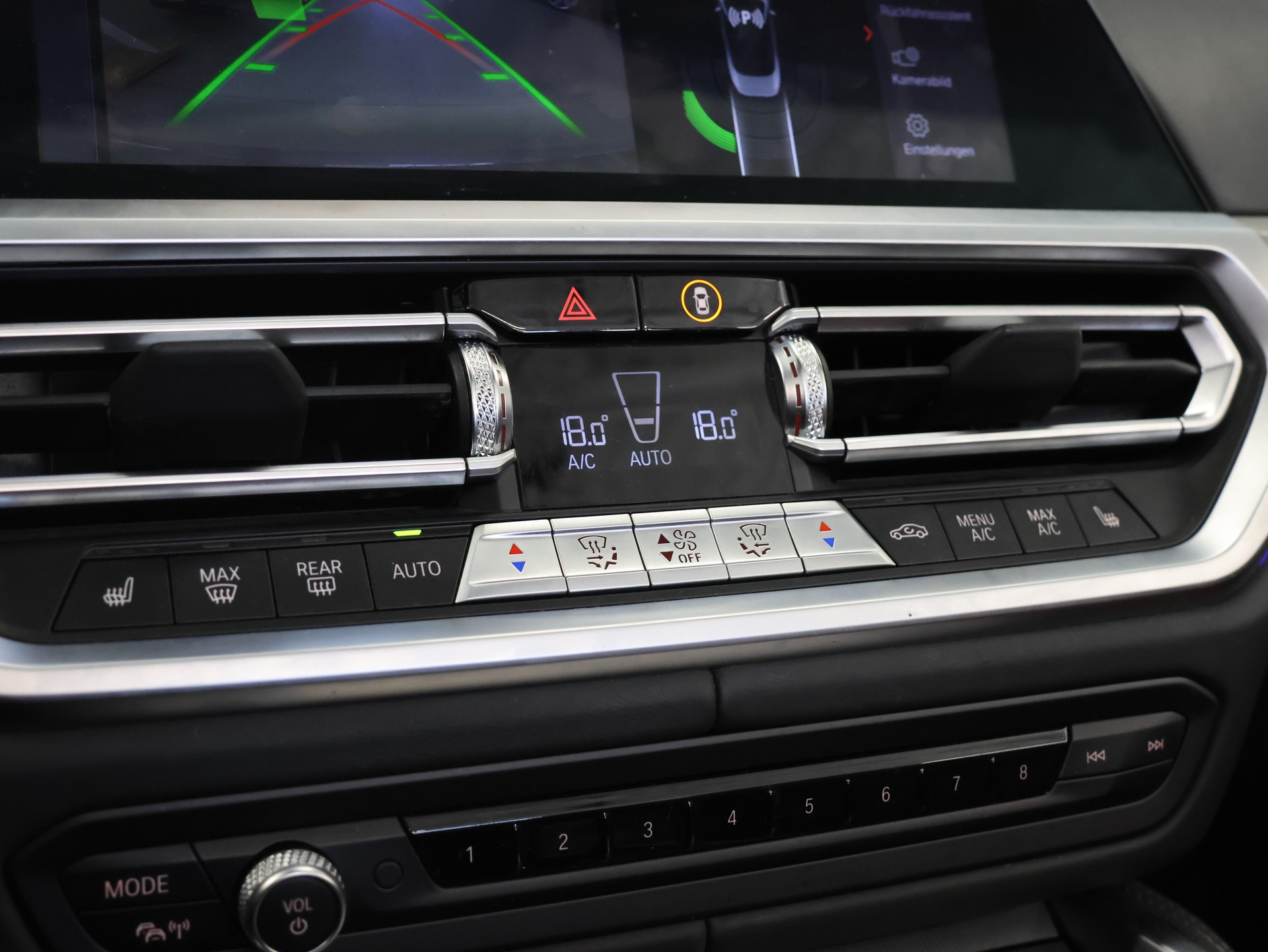 BMW M440i xDrive 48V Cabriolet Steptronic *Harman&Kardon* *Sitzlüftung* *360 Kamera*-image-18