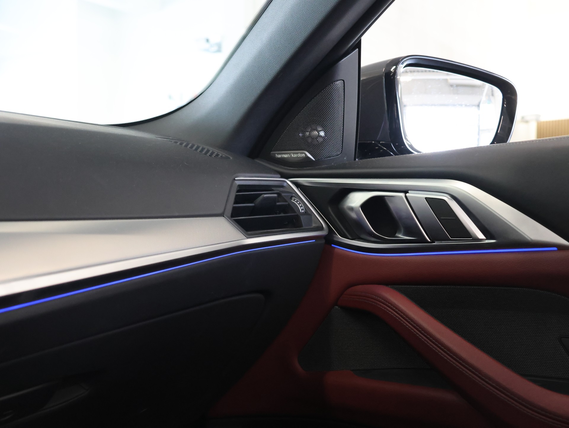 BMW M440i xDrive 48V Cabriolet Steptronic *Harman&Kardon* *Sitzlüftung* *360 Kamera*-image-21