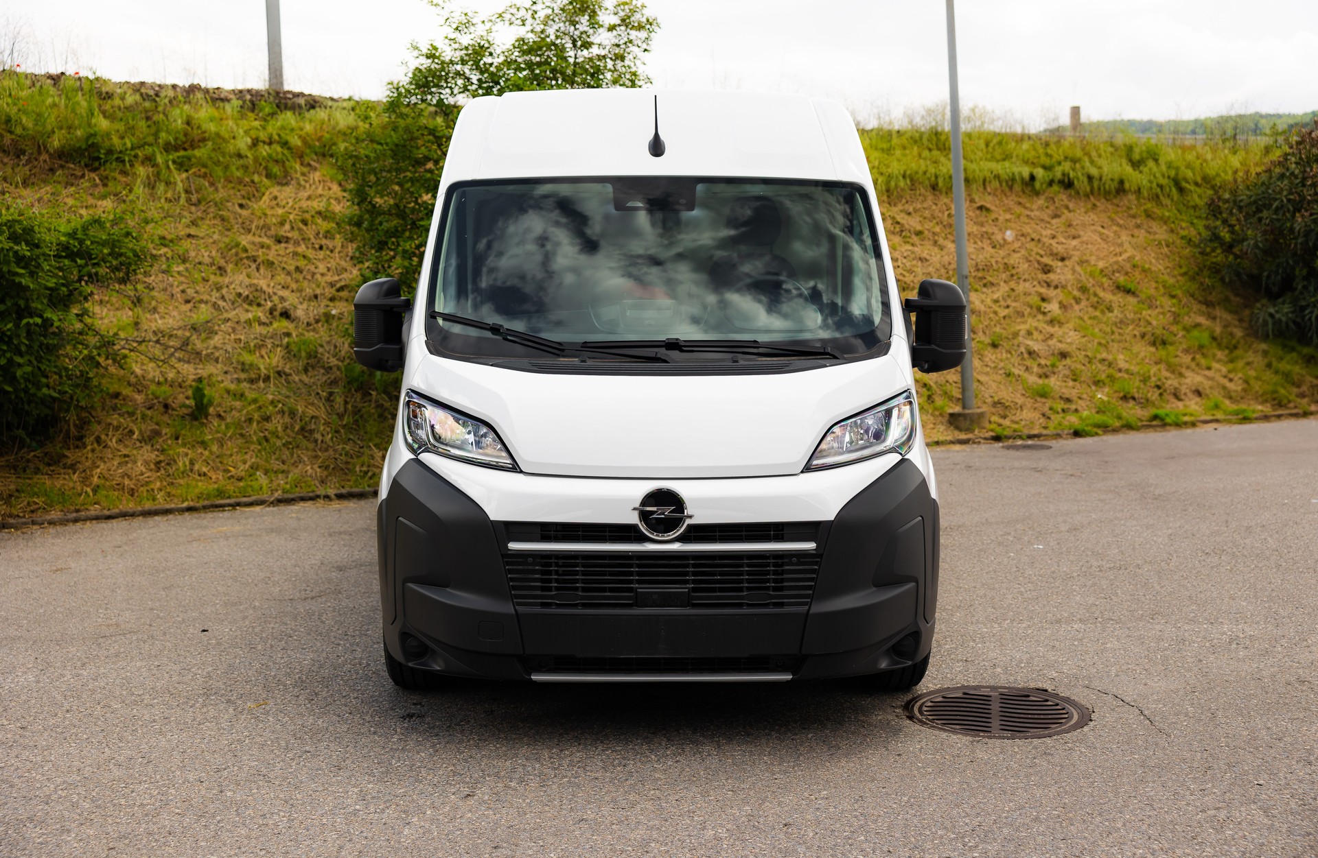 OPEL Movano 2.2 d 3,5t-image-1
