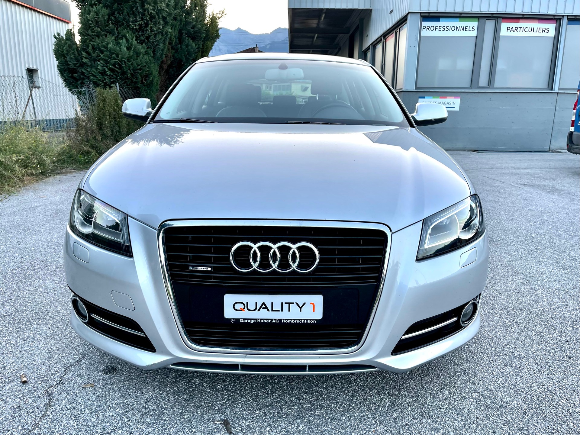 AUDI A3 Sportback 2.0 TFSI Style quattro S-tronic-image-4