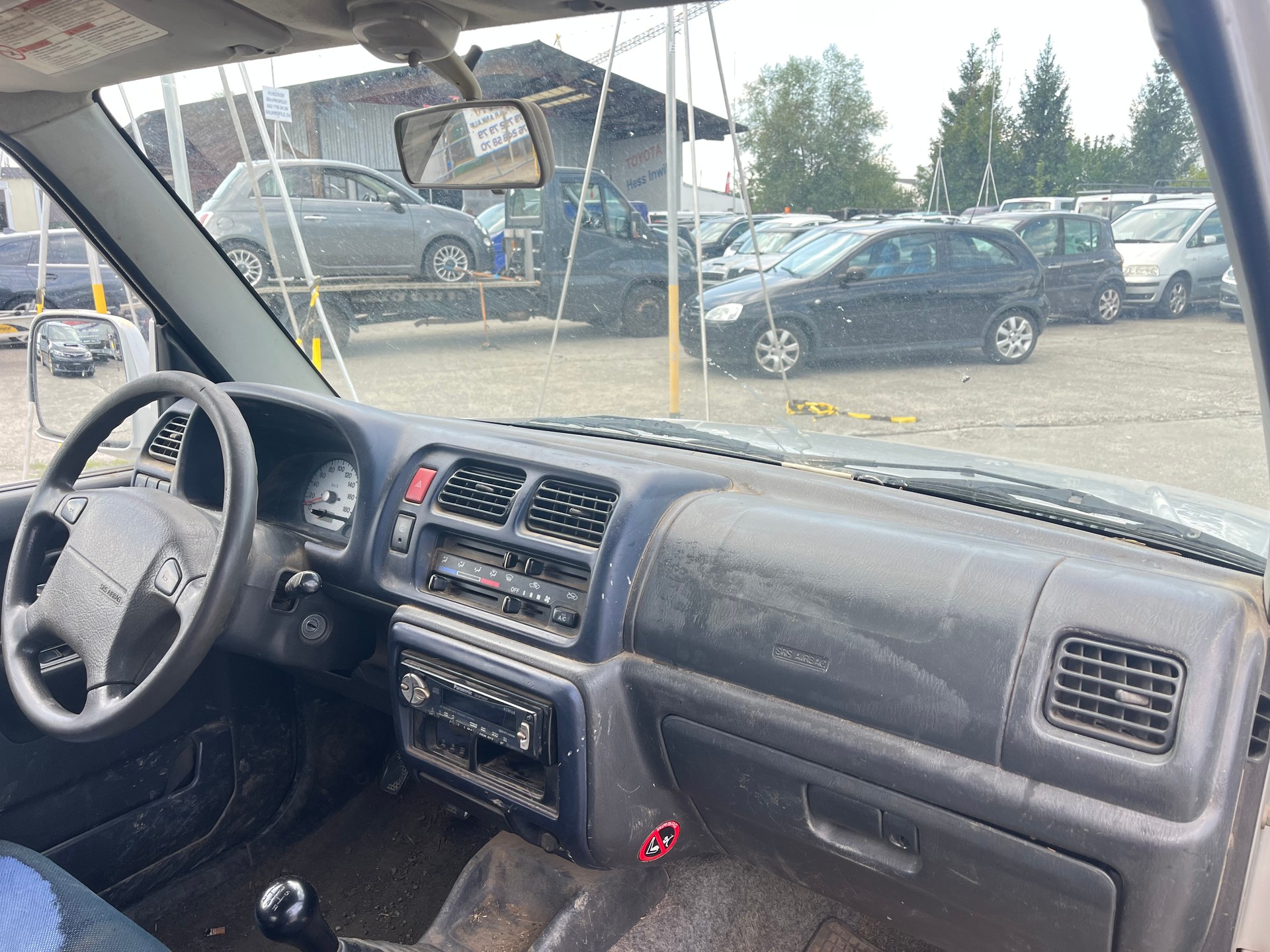 SUZUKI Jimny 1.3 16V JLX-image-5