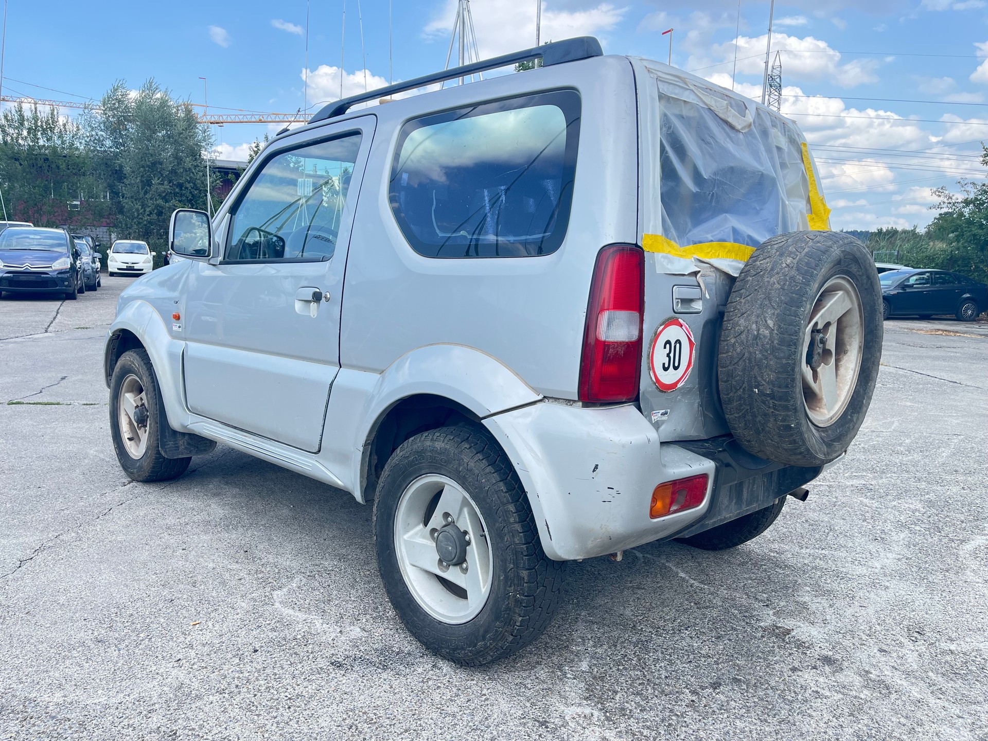 SUZUKI Jimny 1.3 16V JLX-image-3