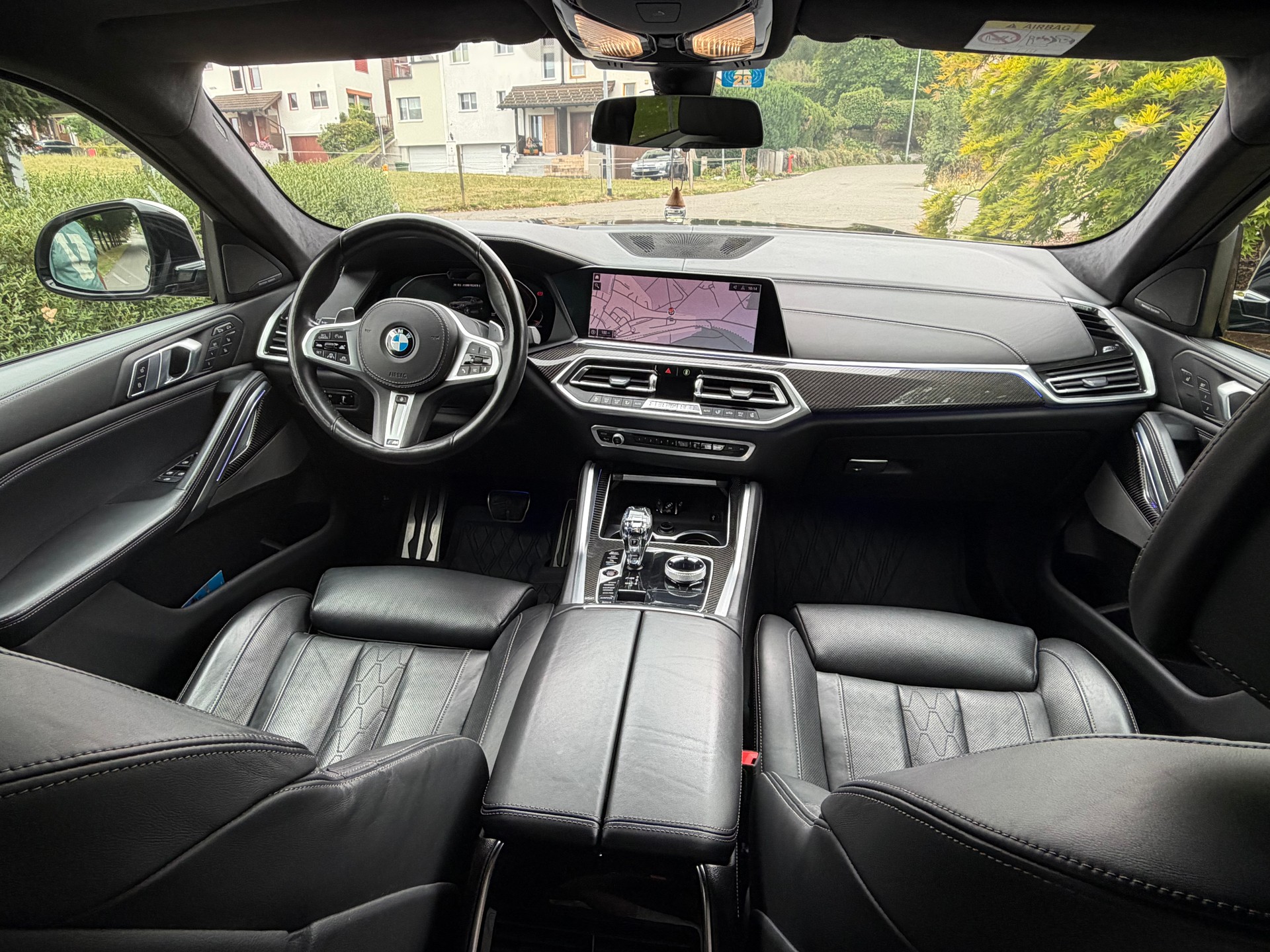 BMW X6 M50i-image-7