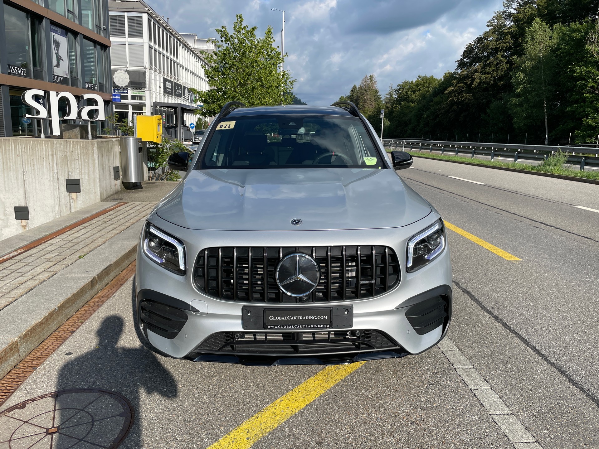MERCEDES-BENZ GLB 35 AMG 4Matic 8G-Tronic-image-1