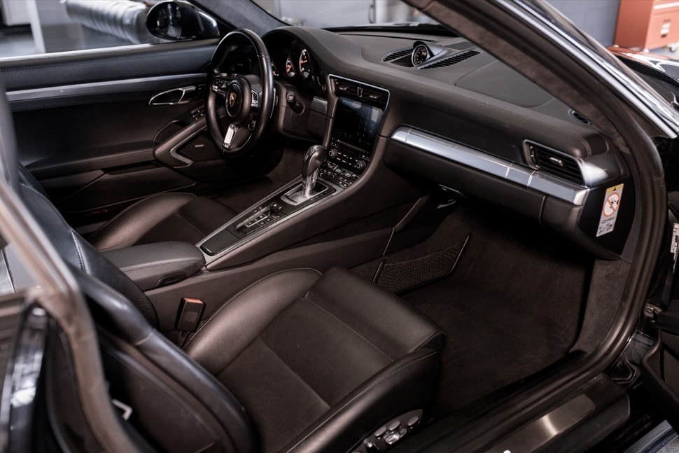 PORSCHE 911 Turbo PDK *BLACK BADGER*-image-13