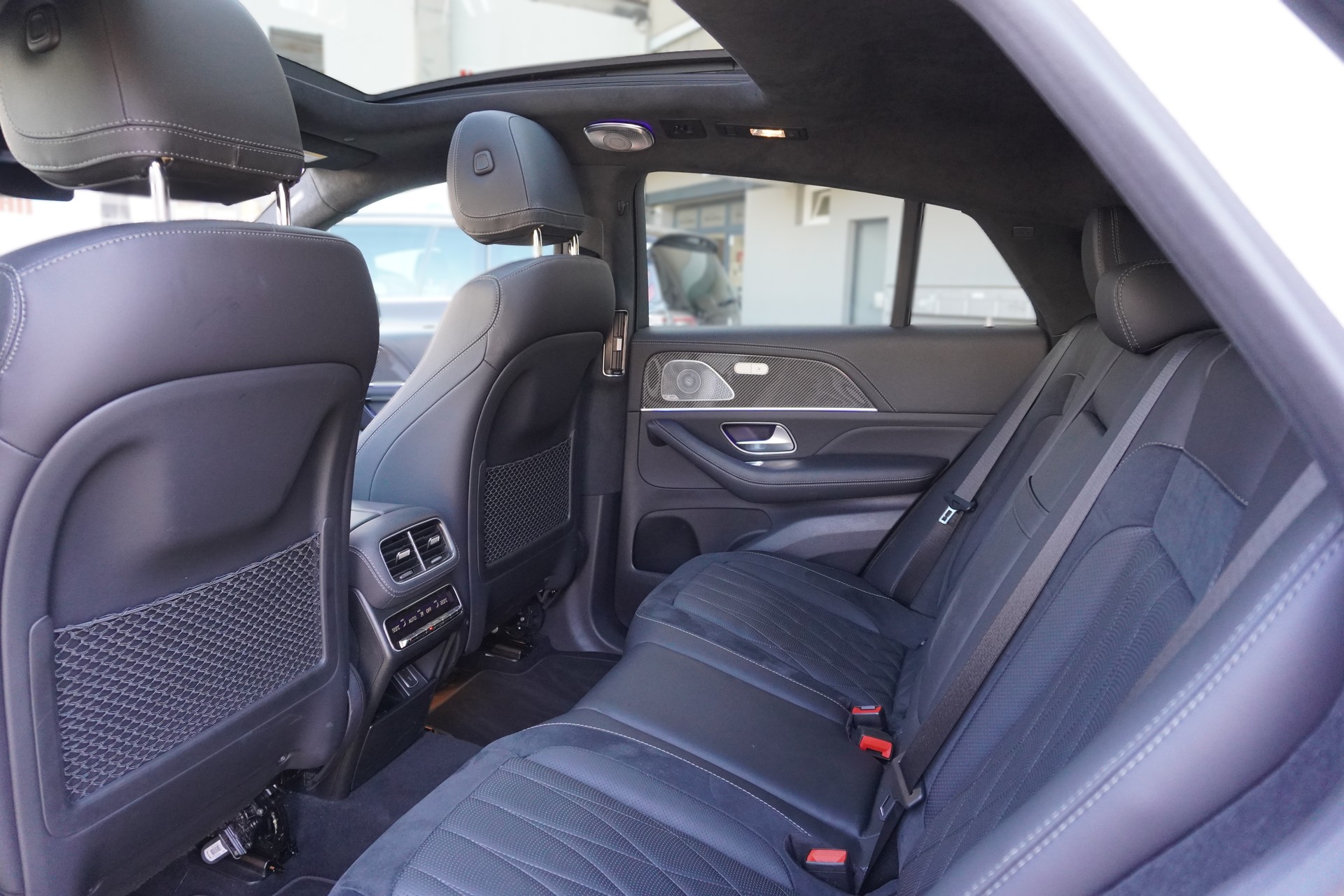 MERCEDES-BENZ GLE Coupé 63 S AMG 4Matic+ Speedshift-image-15