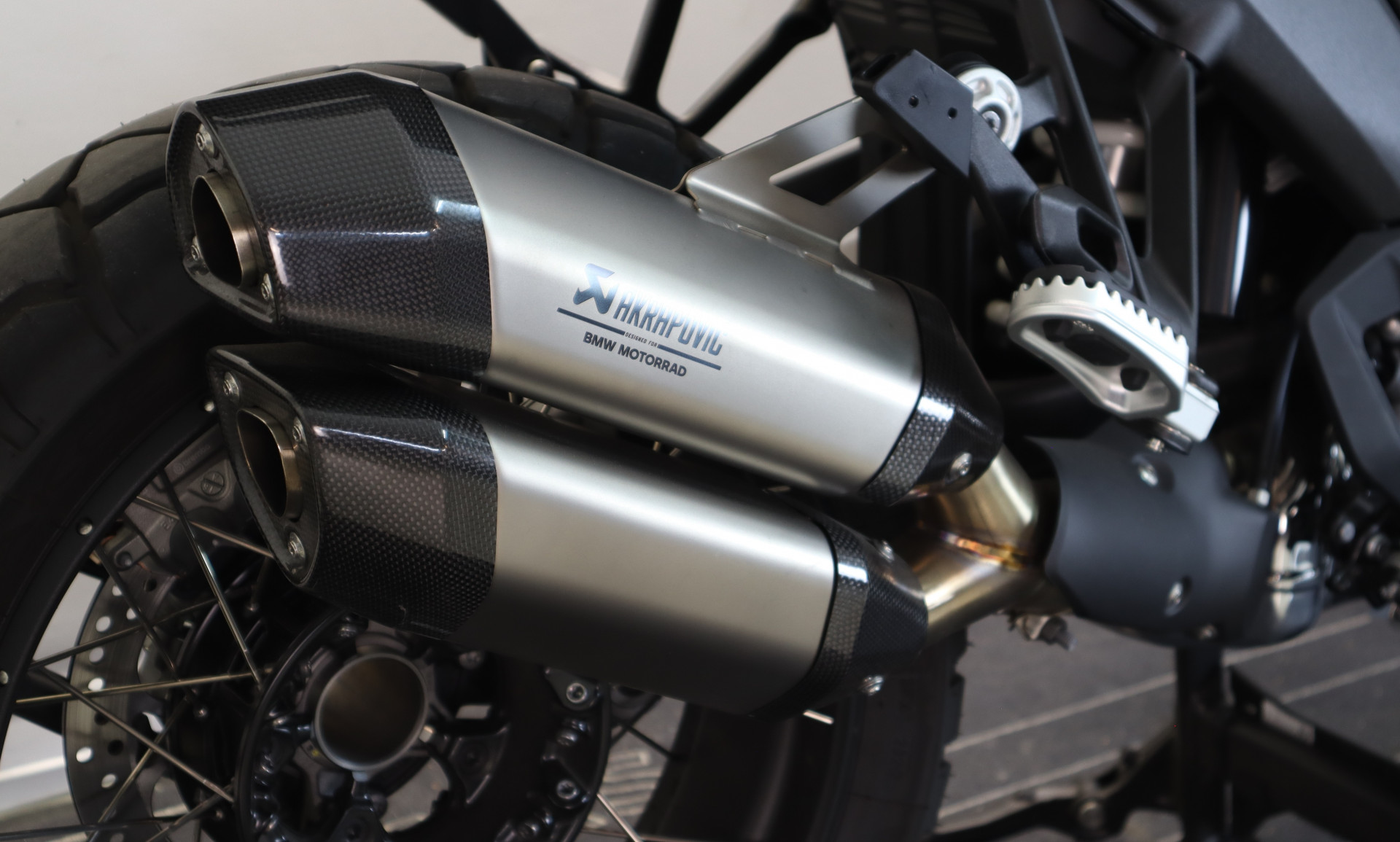 BMW R 1300 GS Triple Black *Services inclus 3ans/30 000 km*-image-8