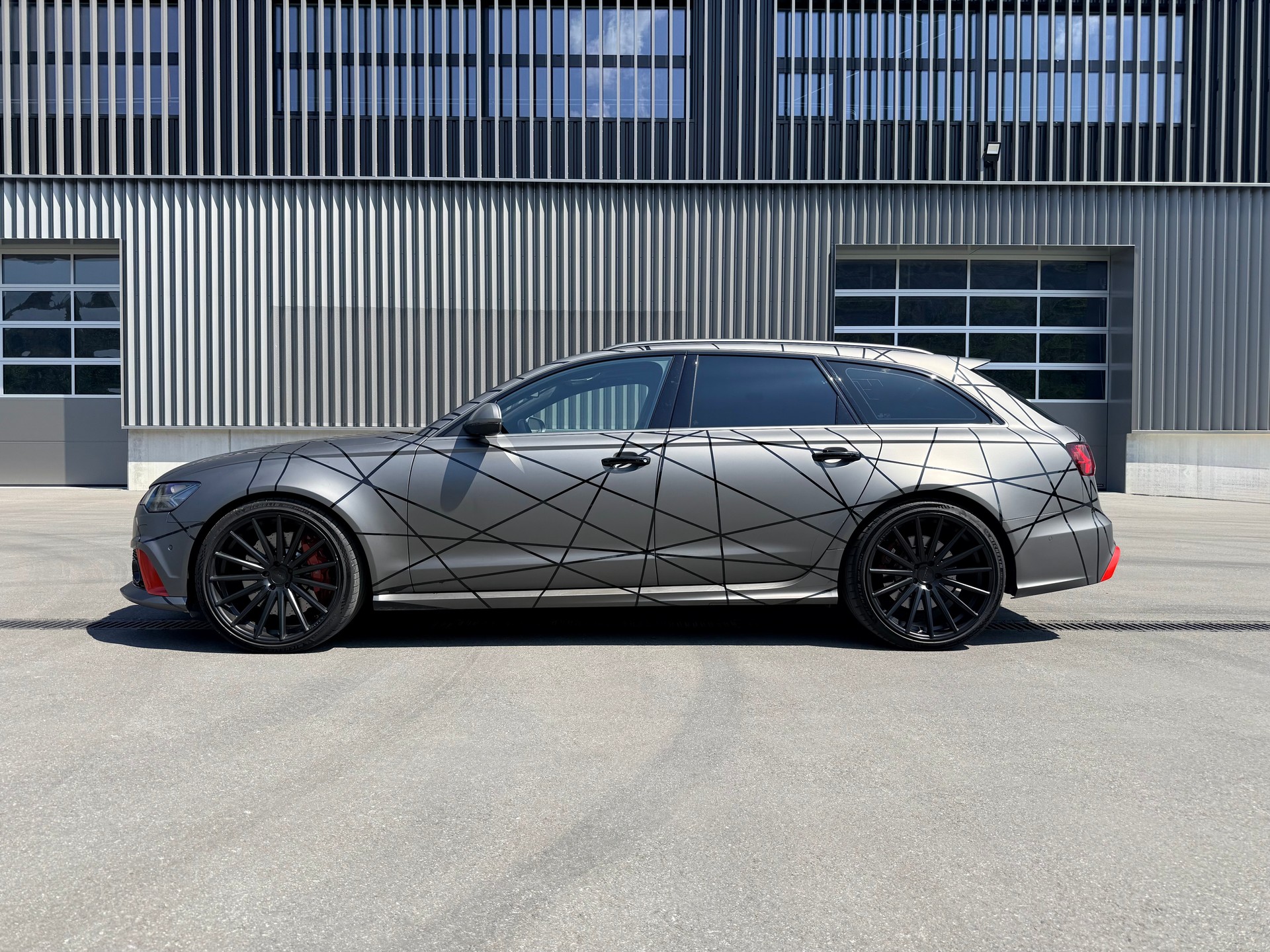 AUDI RS6 Avant 4.0 TFSI V8 performance quattro-image-0