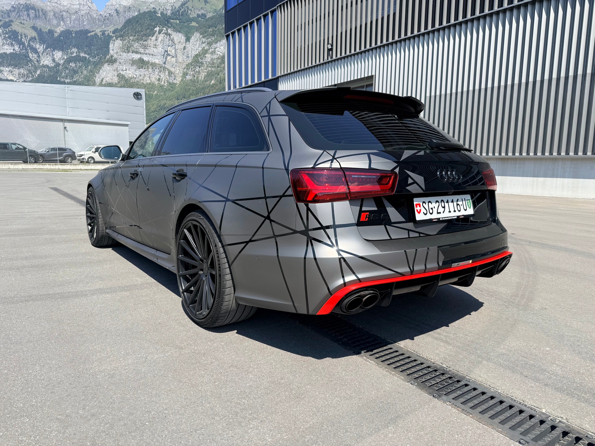 AUDI RS6 Avant 4.0 TFSI V8 performance quattro-image-4