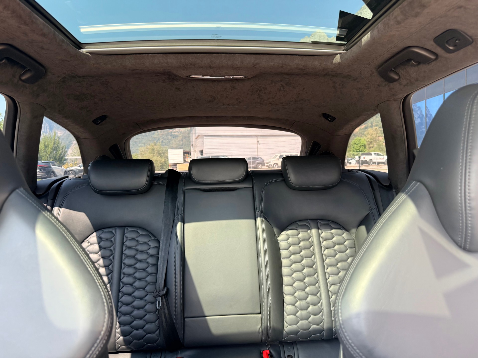 AUDI RS6 Avant 4.0 TFSI V8 performance quattro-image-19