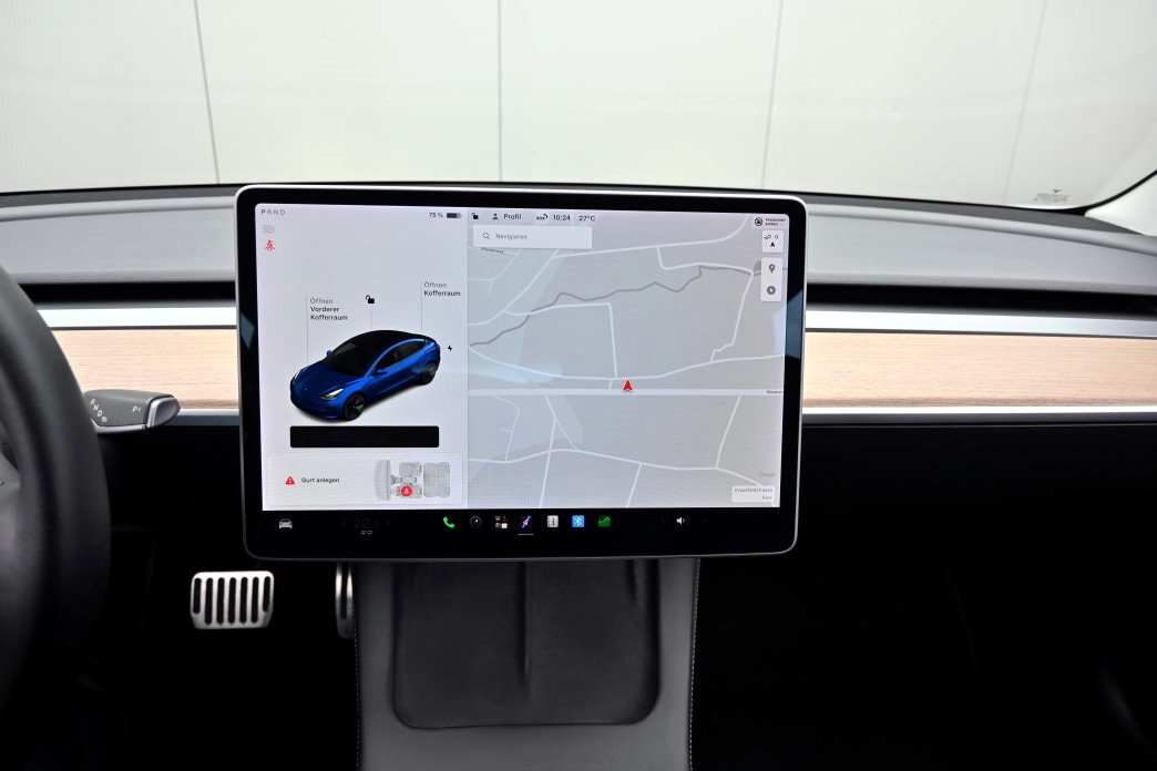 TESLA Model 3 Long Range Dual Motor AWD-image-10