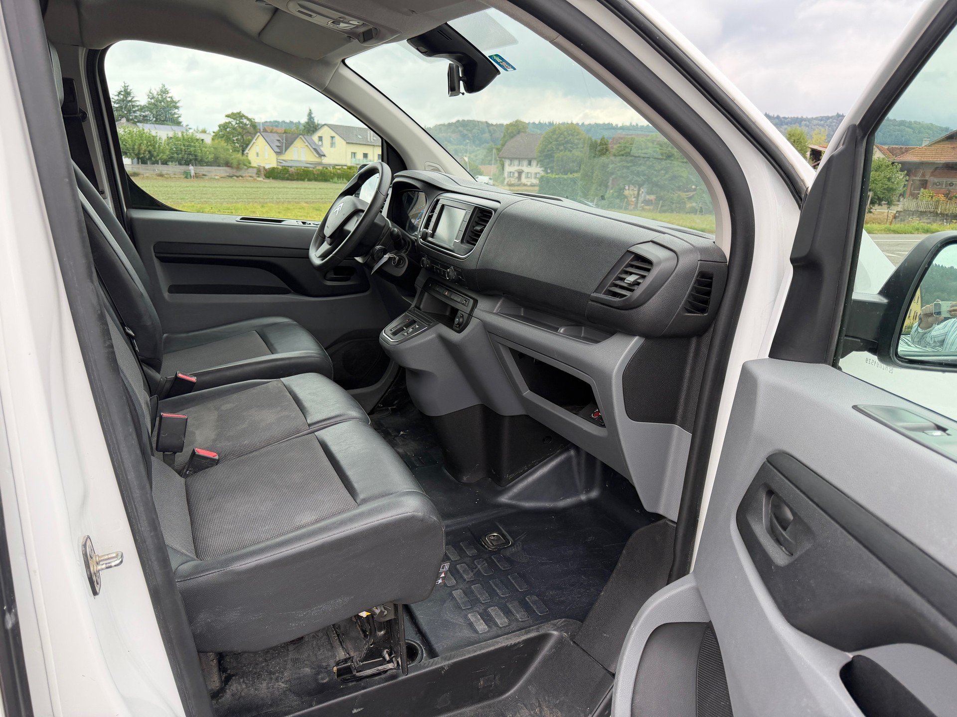 CITROEN e-Jumpy M Club 50kWh-image-6