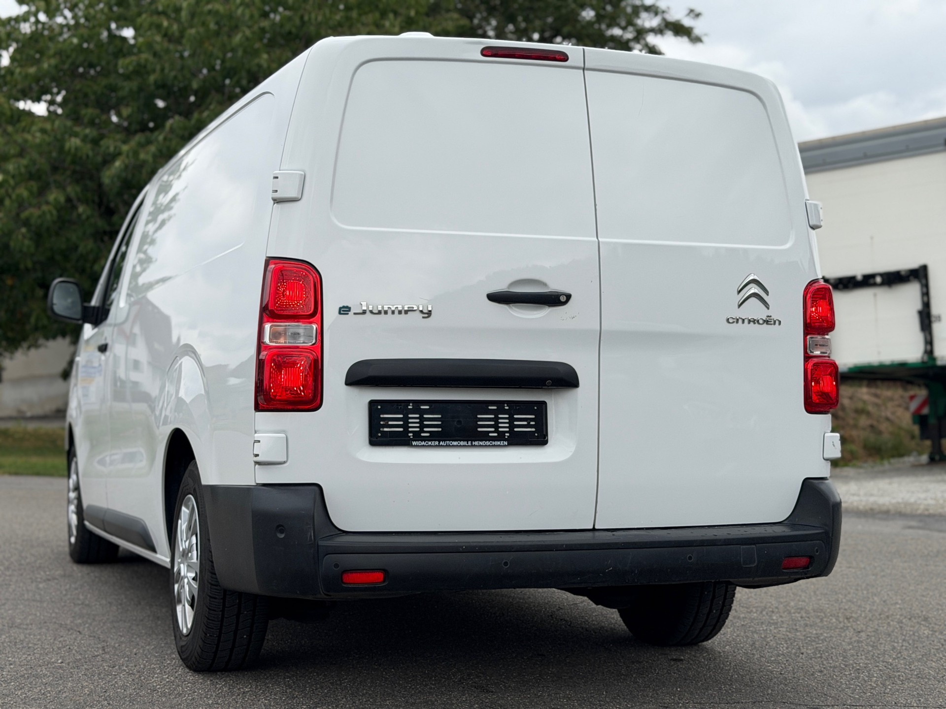 CITROEN e-Jumpy M Club 50kWh-image-5