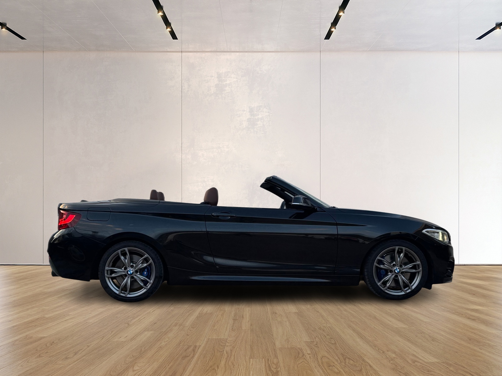 BMW M235i Steptronic-image-4