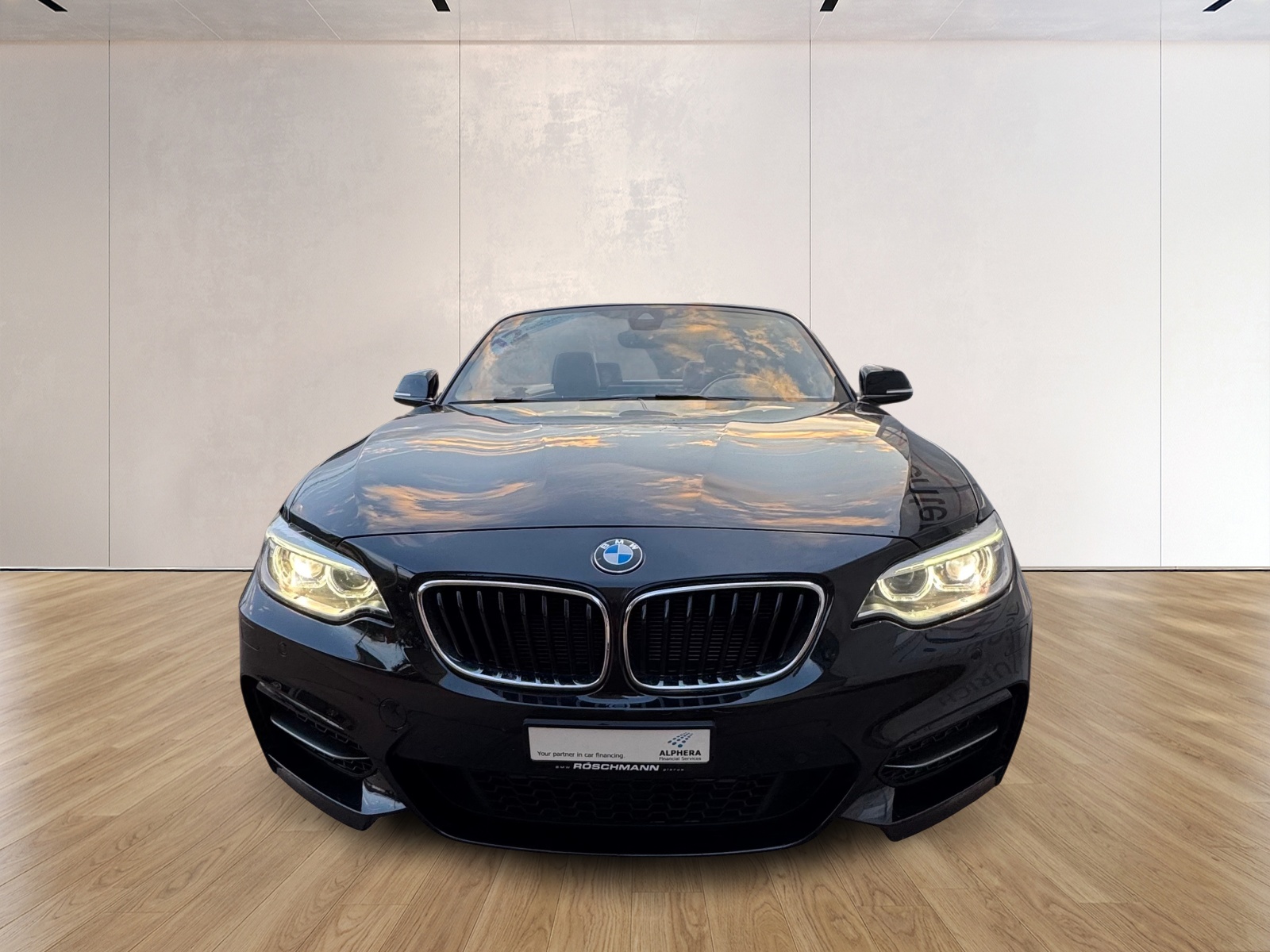 BMW M235i Steptronic-image-2