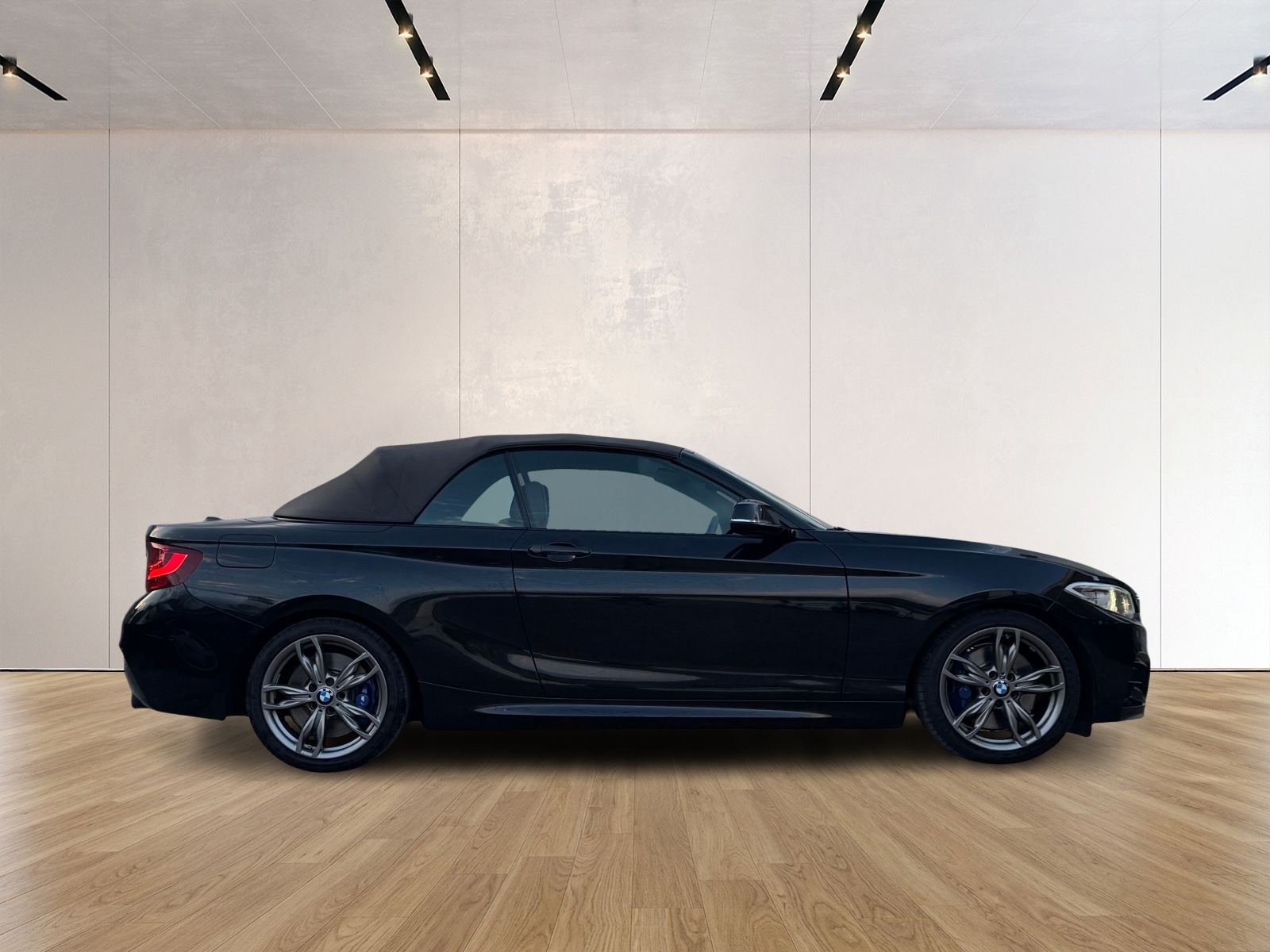 BMW M235i Steptronic-image-25