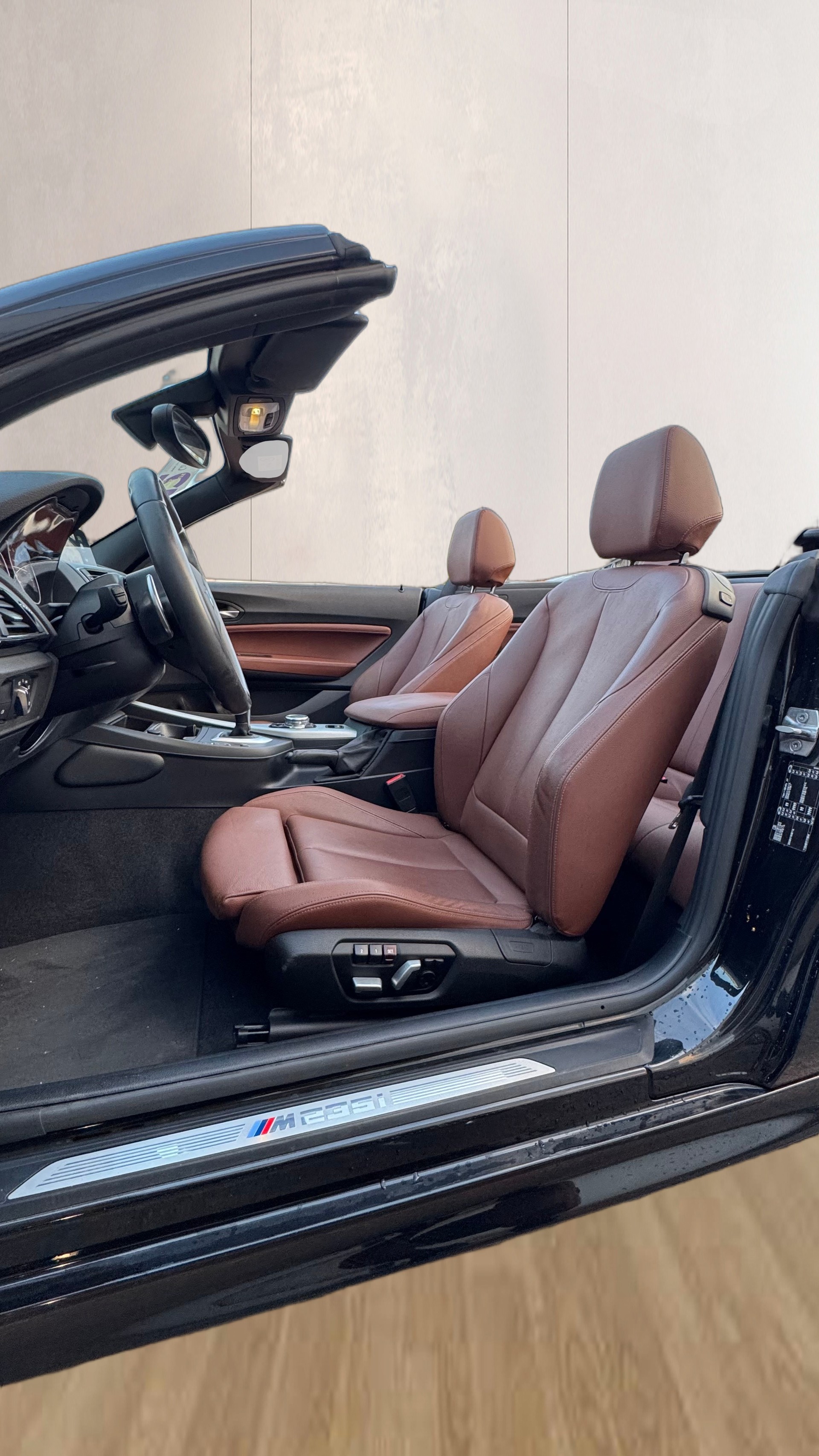 BMW M235i Steptronic-image-14
