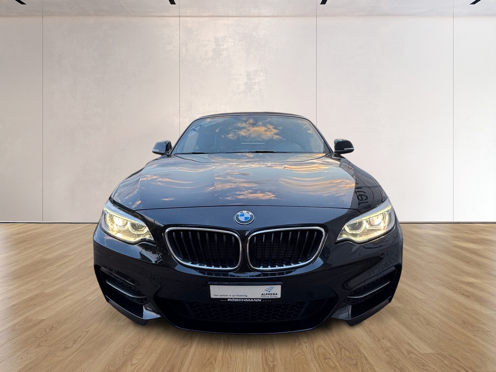 BMW M235i Steptronic-image-27