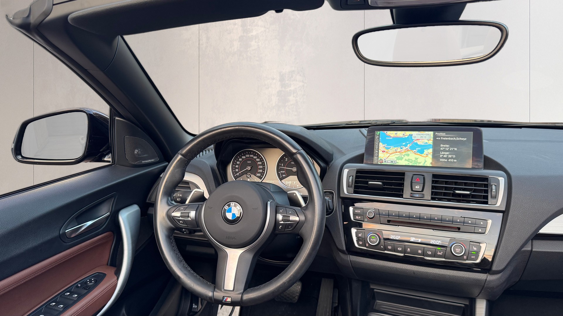 BMW M235i Steptronic-image-22