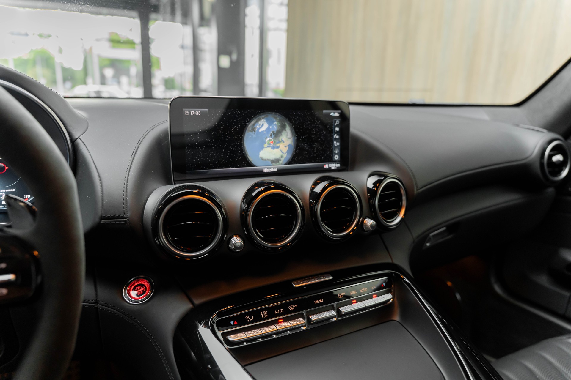 MERCEDES-BENZ AMG GT Speedshift DCT | Night Edition-image-9
