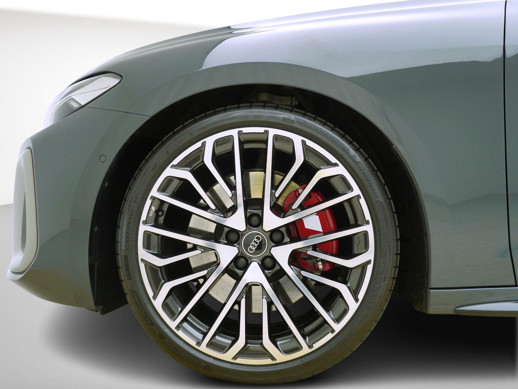 AUDI S5 Avant 3.0 V6 TFSI quattro S-Tronic **Audi Werksgarantie bis 03/2030**-image-6