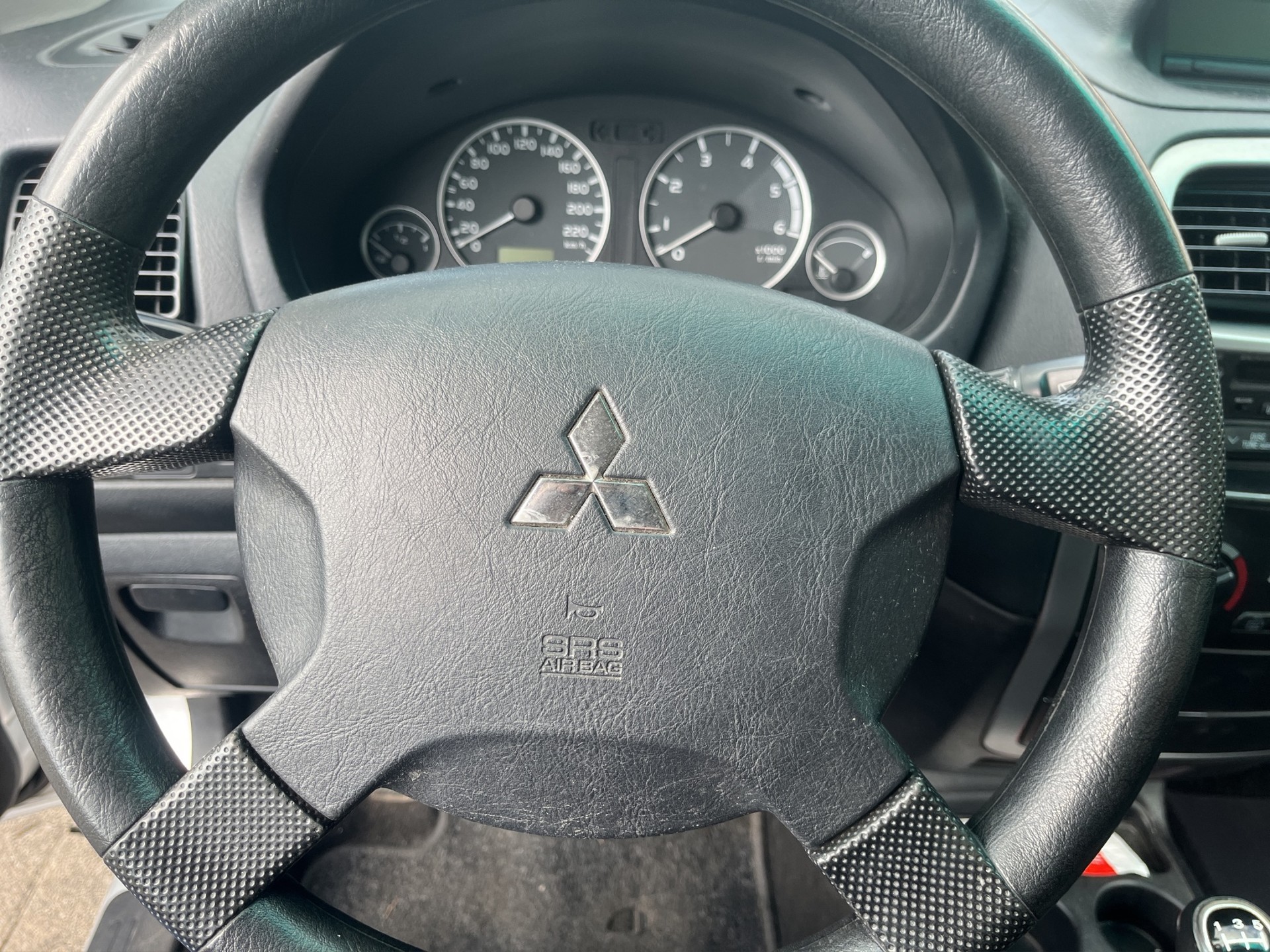 MITSUBISHI Space Star 1.9 DI Premium-image-11
