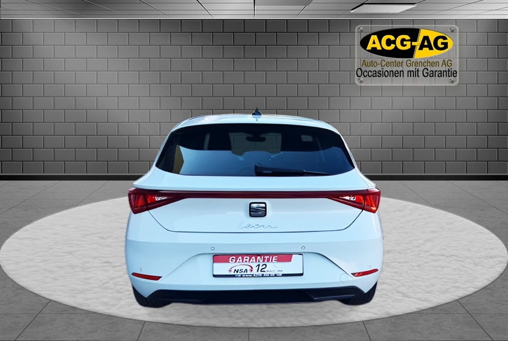 SEAT Leon 1.5 Eco TSI Style ** Navigationssystem ** PDC Hinten ** Tempomat ** Abstandsregelsysteme ** Ab Service ** **-image-4