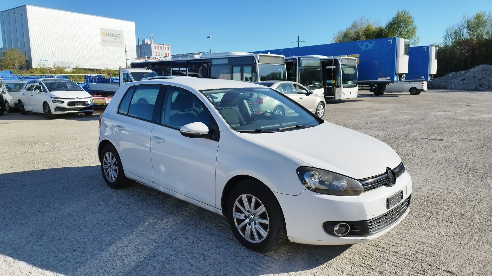 VW Golf 1.6 TDI Team-image-1