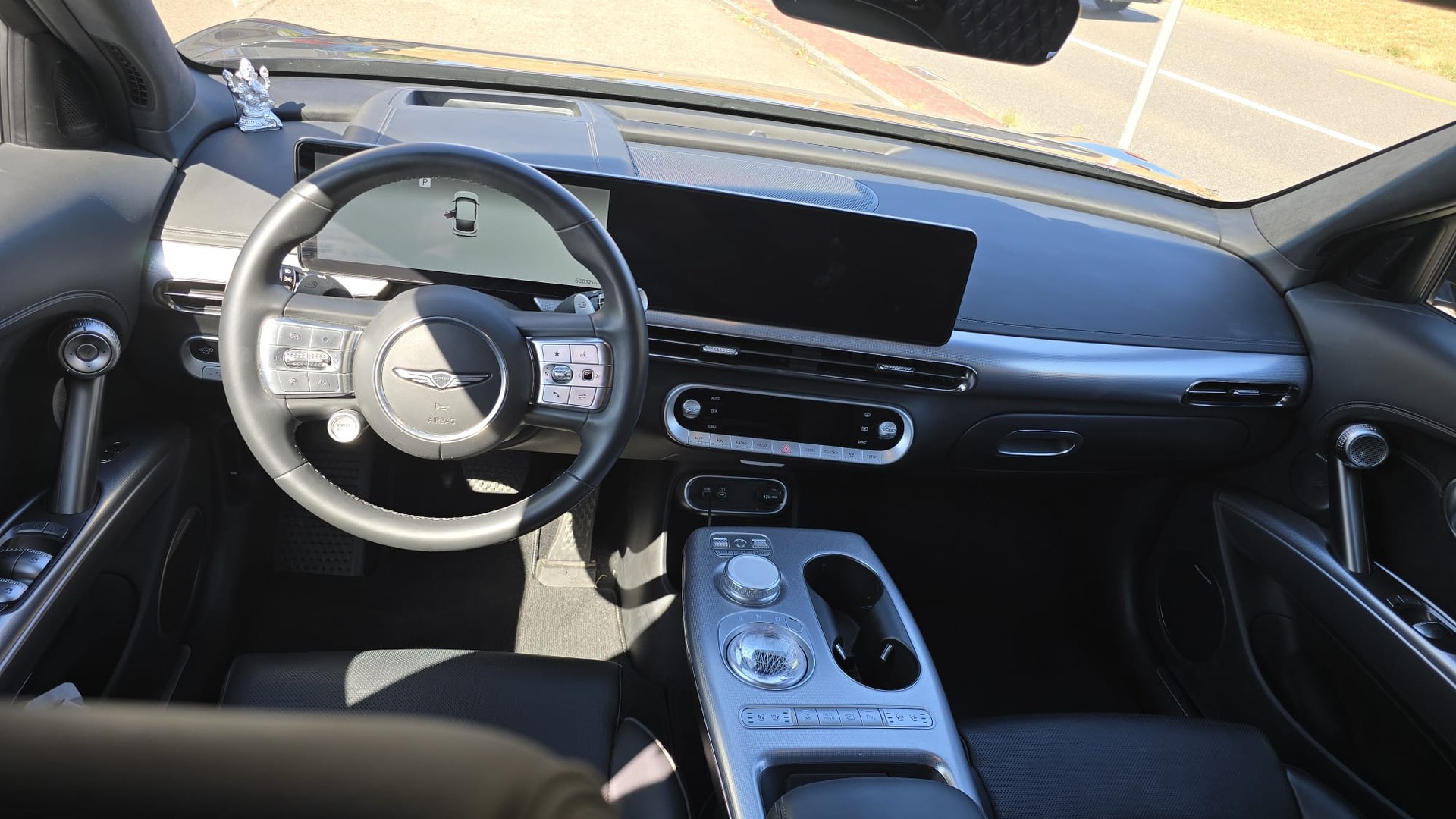 GENESIS 77.4 kWh Premium-image-7